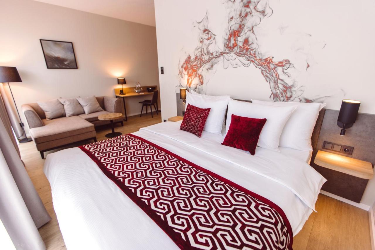 Hotel Libertas Elements Pure Merzhausen Екстериор снимка