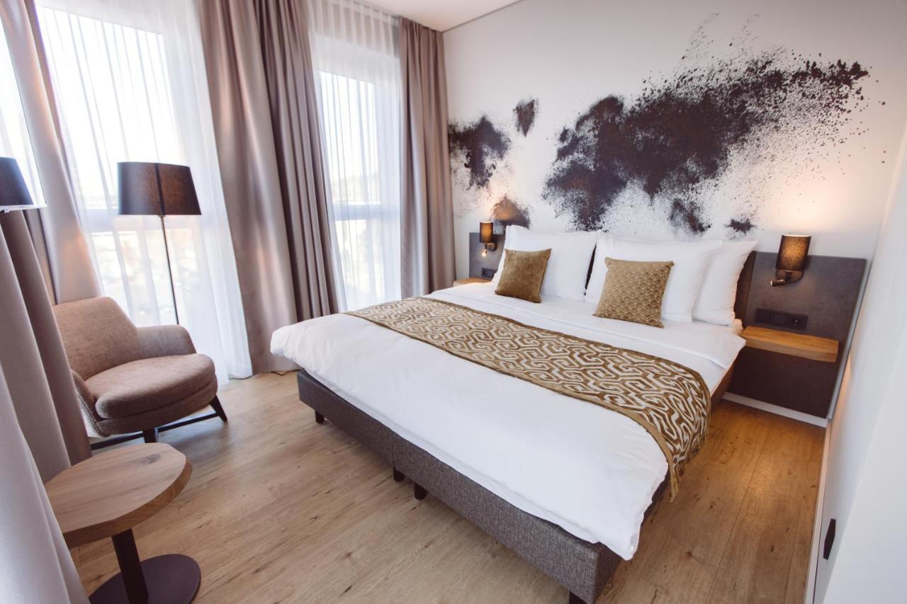 Hotel Libertas Elements Pure Merzhausen Екстериор снимка